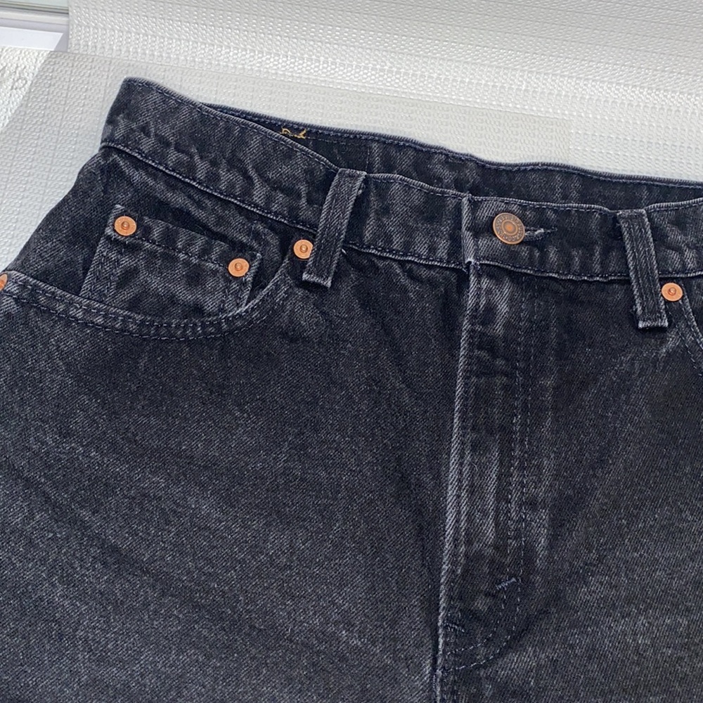Levi Shorts - Picture 7 of 14